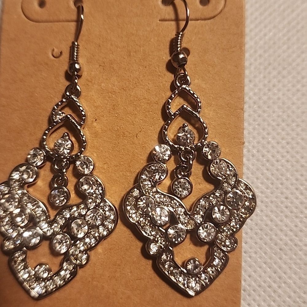 Elegant Silver Toned Crystal Earrings - Picture 3 of 4